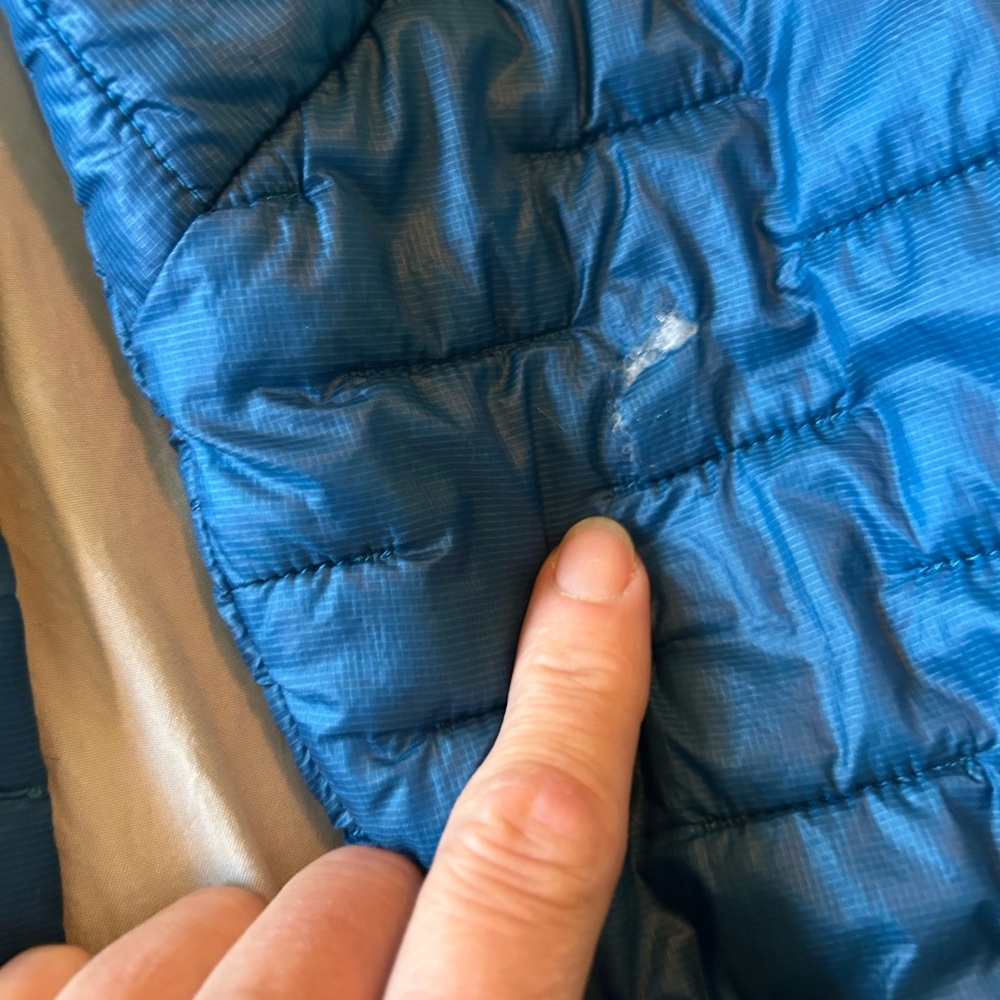 Men’s Patagonia Blue Nano Puff Jacket - Picture 3 of 6